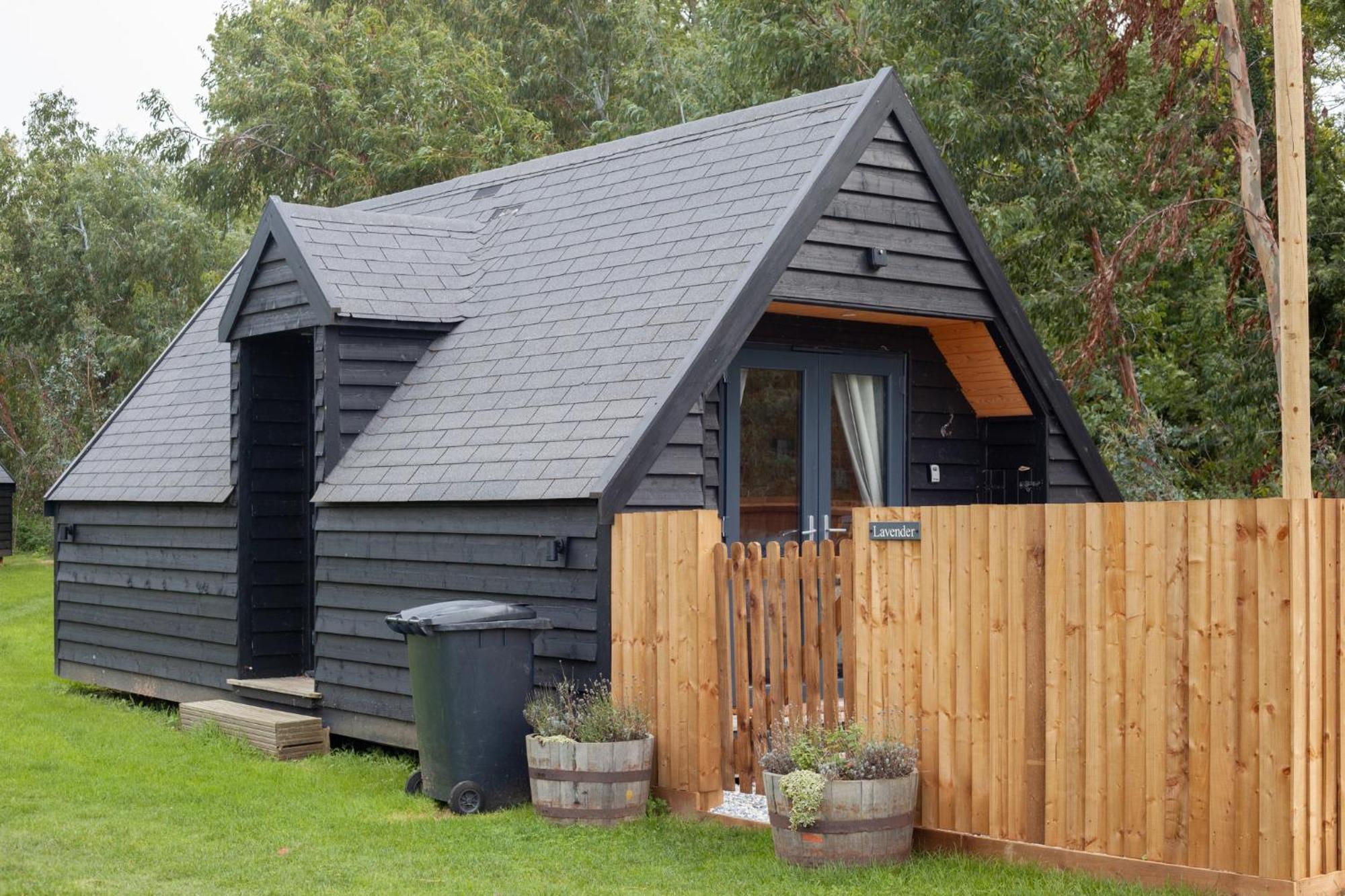 Wildflower Meadow Cabins Whitington Eksteriør bilde